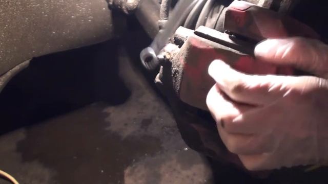 замена тормозной жидкости Skoda Fabia\brake fluid change Skoda Fabia смотреть онлайн