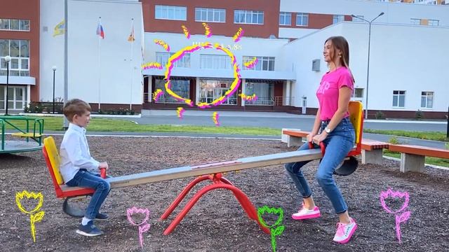 Первый класс - Детская песня про школу от Тимы и Еси смотреть онлайн