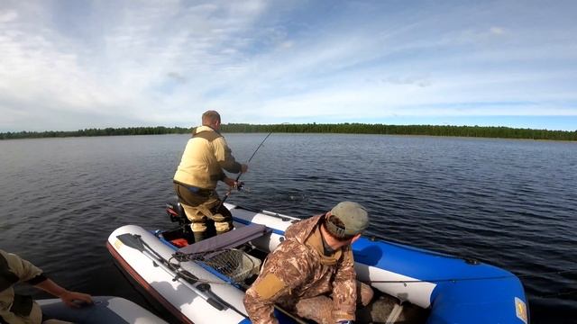 ВЫЖИВАНИЕ и Рыбалка на секретном озере на летние жерлицы.Прощание с озером. 4ый и 5ый день! смотреть онлайн