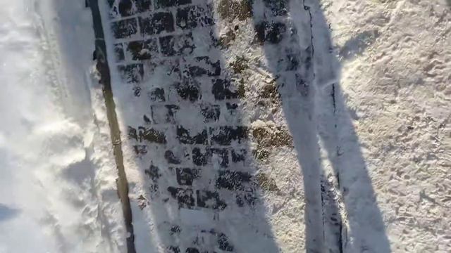 Москва люди проходят мед.комисию улица Складочная на улице минус 11° смотреть онлайн