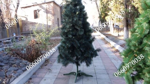 Елка искусственная с белыми кончиками. смотреть онлайн