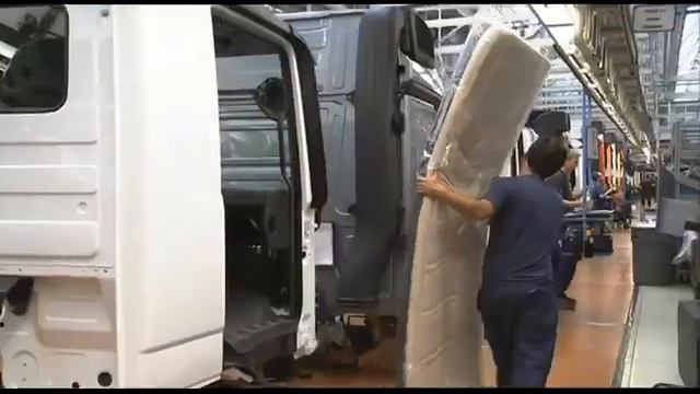 Mercedes Actros смотреть онлайн