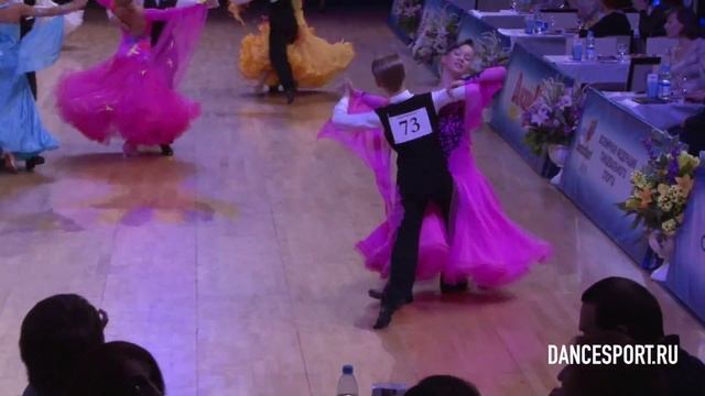 Сенин Иван - Конина Полина, 1/2 Vienense Waltz смотреть онлайн