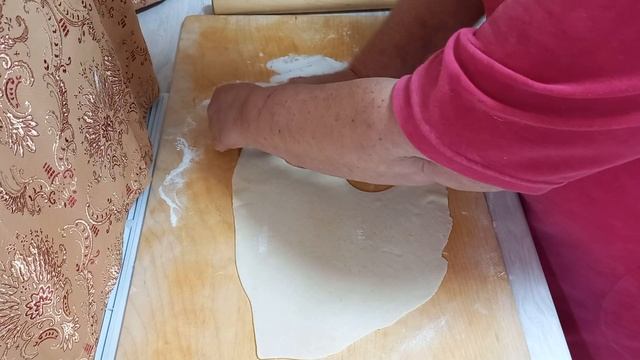 7 декабря 2022 г. Лепим постные вареники с картошкой. смотреть онлайн