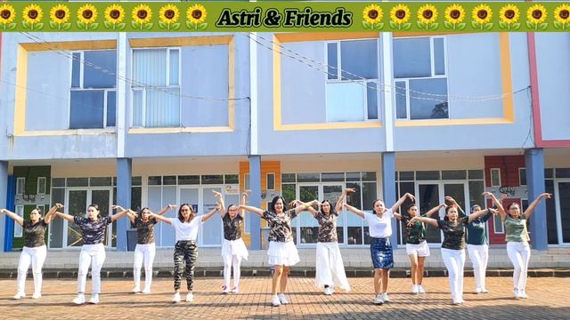 Amor Bachata [Line Dance] Astri & Friends смотреть онлайн