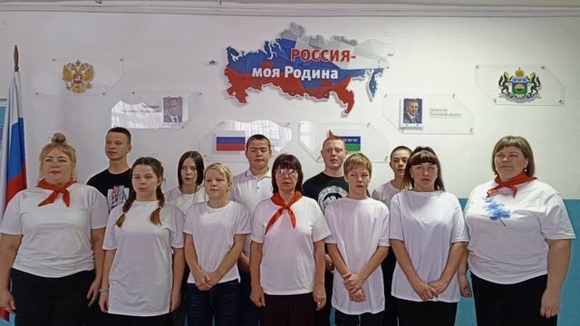 Хоровая акция, посвященная Дню народного единства, песня «Марш веселых ребят». Пинигинская СОШ смотреть онлайн