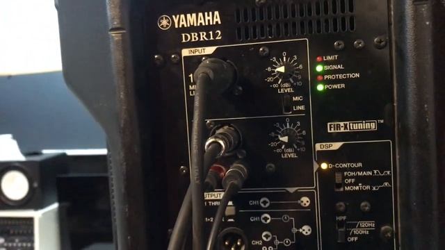 ¿Cómo conectar mis bocinas Yamaha DBR12? смотреть онлайн