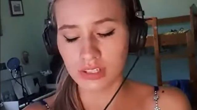 Помоги мне. Поет Екатерина Гриневич. смотреть онлайн