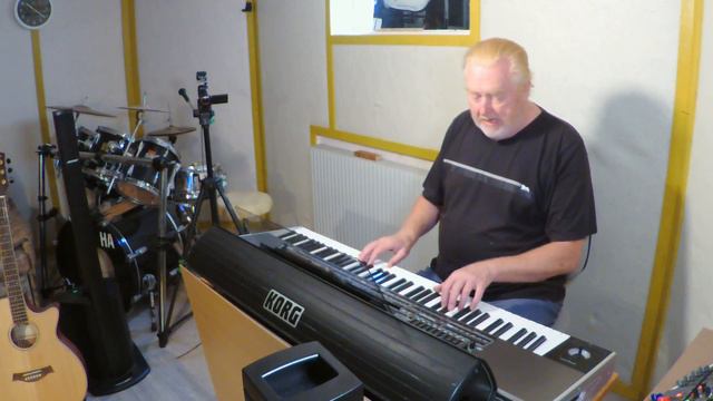 RUNAROUND SUE # 105 смотреть онлайн