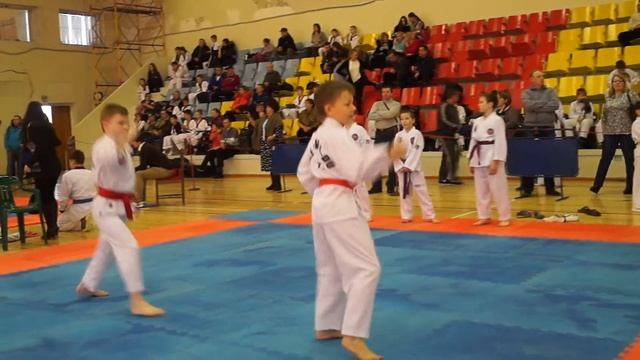 Чемпионат и Первенство г.Ижевска по тхэквондо ВТФ и ГТФ. Хьенги Рома 2 выход. смотреть онлайн