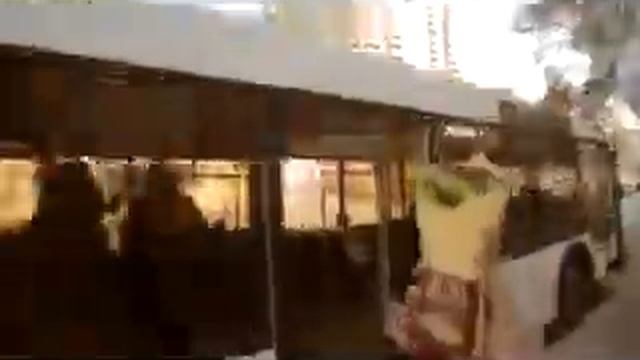 Биф ролл от Macdonalds смотреть онлайн