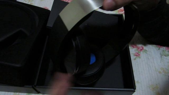 Unboxing Headset Sony Platinum 7.1 смотреть онлайн