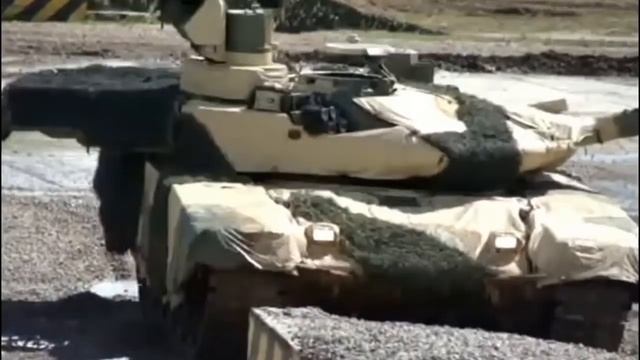 Самый ЗАСЕКРЕЧЕННЫЙ Российский Танк ОБЪЕКТ 640(Черный Орел). Современные танки смотреть онлайн