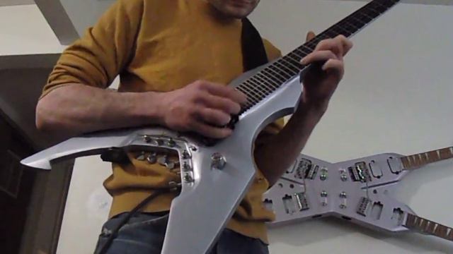 Playthrough on The Homebuilt JMS Headless 36 Fret Viper V Shaped Guitar смотреть онлайн