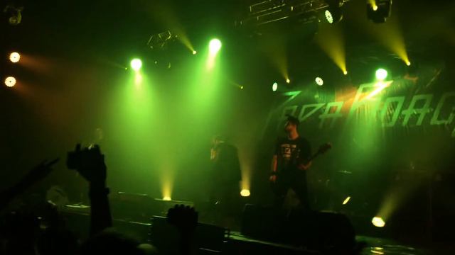 PAPA ROACH || 11.11.14 || Москва - Still Swingin смотреть онлайн