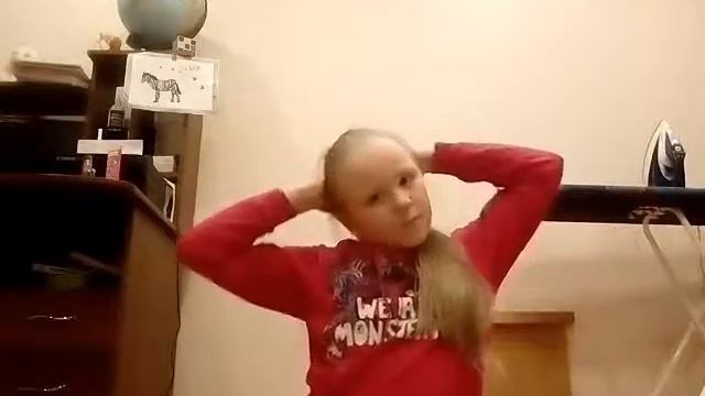 Клип, танцую Макарена! смотреть онлайн