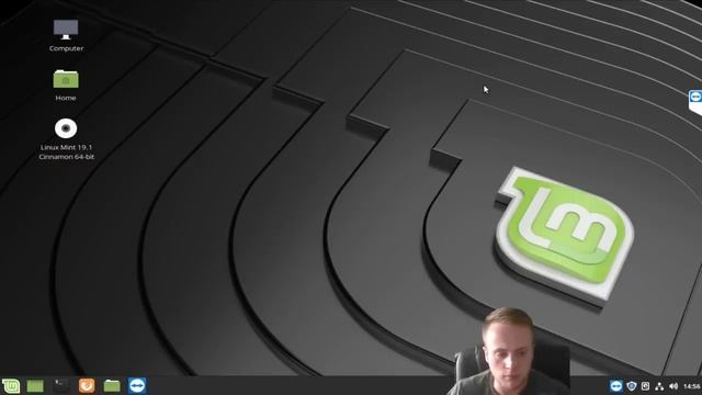 Tech Support Scammer vs Linux Mint смотреть онлайн