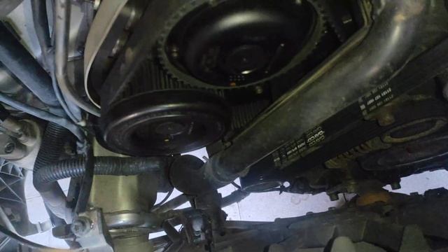 AUDI A4 B6 220 QUATTRO ASN 3.0 СМЯНА НА ВОДНА ПОМПА смотреть онлайн