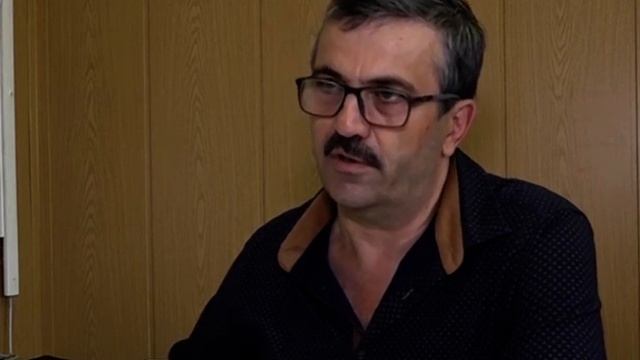 А кассы по-прежнему нет! смотреть онлайн