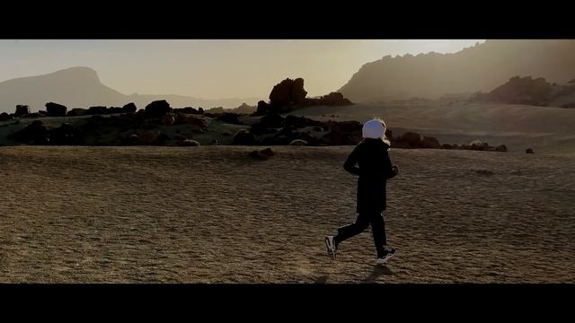 Тенерифе: північ і вулкан. Частина 2. Канари 2023. Пляжі з чорним піском і пейзажі з Марсу. 4К смотреть онлайн