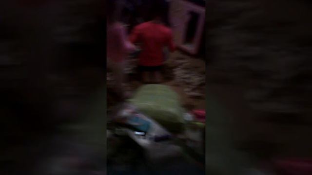 Игра ,,Горячо-Холодно,, с Катей. смотреть онлайн