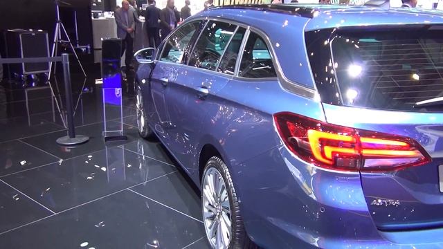 Opel Astra Sports Tourer Excellence 1.6 ECOTEC DIT 147 kW S&S (2016) Exterior and Interior