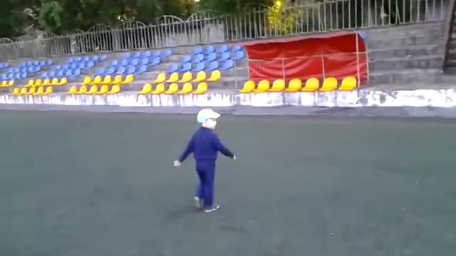 Прогулки на свежем воздухе в теплое время года смотреть онлайн