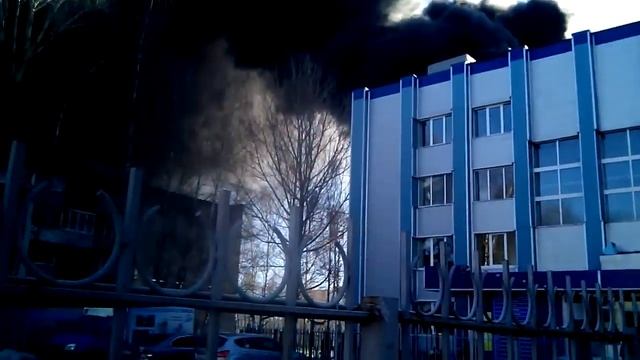 Пожар в КСК, Переславль-Залесский, 01 20140309 145644 смотреть онлайн