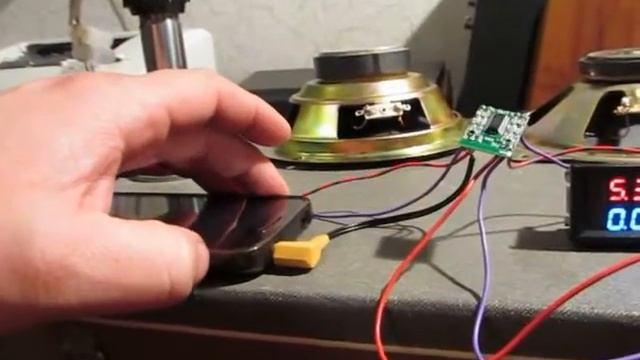 Работа мини усилителя PAM8403 с колонками Вега 25АС109-1 смотреть онлайн