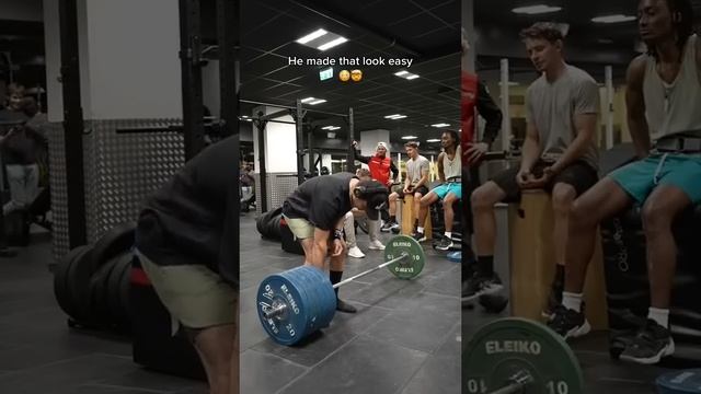 He made that look EASY. ?? #shorts смотреть онлайн