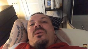 Сергей Симонов - Дон Симон терпит в тайском массажном салоне.