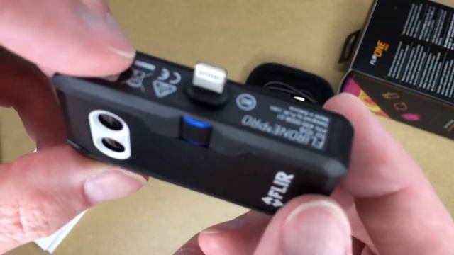 FLIR ONE Pro Thermal Camera Unboxing and Initial Connection смотреть онлайн