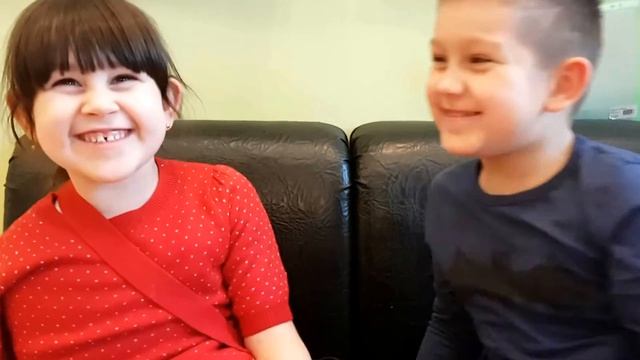 ГАНСТА ЛЁНЯ ВЫБИВАЮТ ЗУБ ЛАРОКА ВИКА БЕЗПЕРСТИВНЯК смотреть онлайн