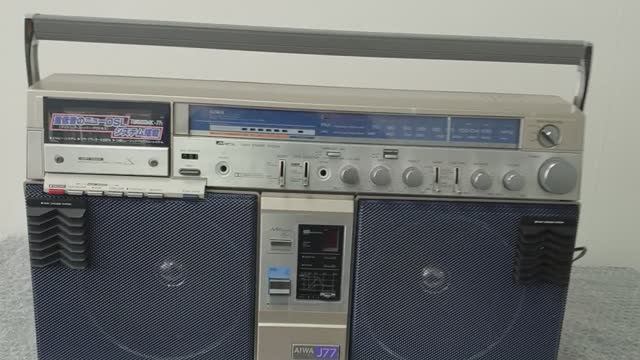 Магнитофон Aiwa J77mk2 смотреть онлайн