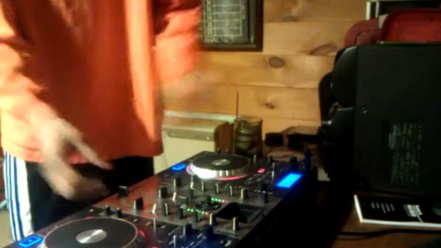 Numark Mix Deck. Messin around. смотреть онлайн