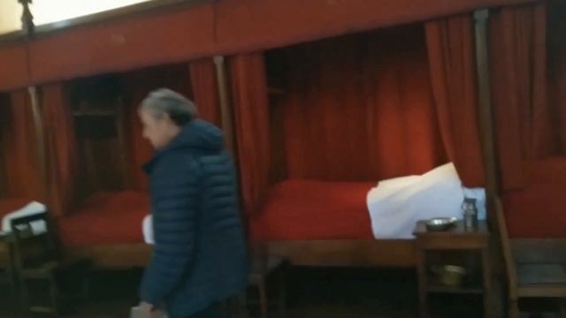 Франция. Богадельня работает с 15 века и до наших дней смотреть онлайн