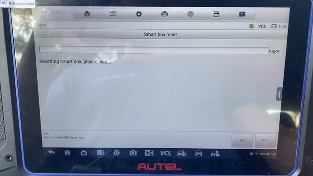 2019 Toyota Camry All Smart Keys Lost using Autel IM608 Pro2 смотреть онлайн