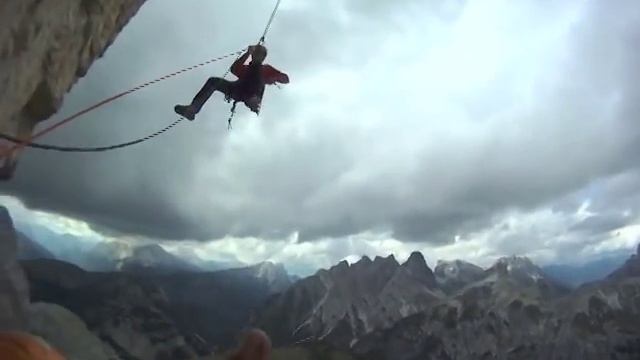 Tre Cime di Lavaredo Dolomites Climbing смотреть онлайн
