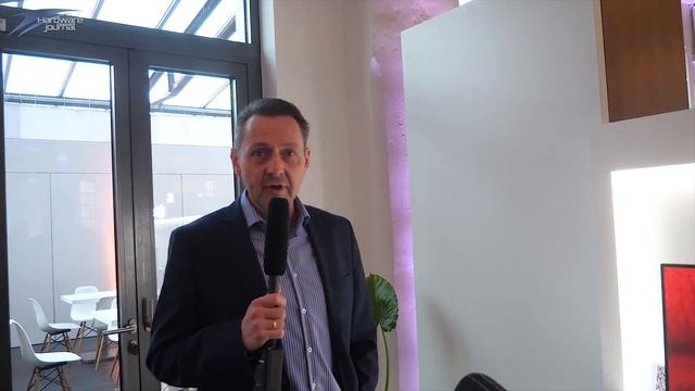 LG 27GL850 Gaming Monitor und LG 49WL95C-W vorgestellt смотреть онлайн