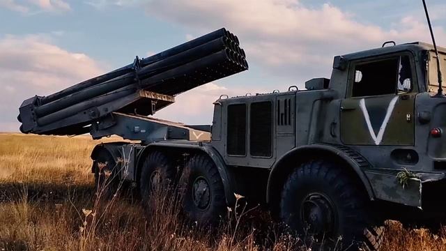 Боевая работа артиллерийских подразделений группировки войск ВВО в ходе спецопер.mp4 смотреть онлайн