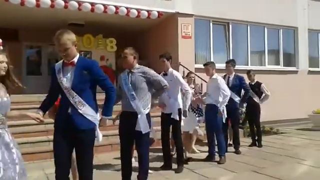 Последний звонок 2018, ч.1 смотреть онлайн