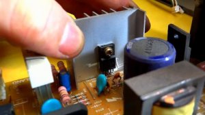 ТВ Шарп ремонтировать просто. Там нечему ломаться. Sharp 14EM2G.