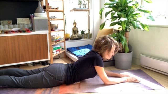 Как избавиться от #тревоги? (а также #убратьживот и #выпрямитьспину) смотреть онлайн