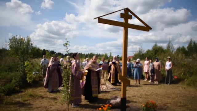 Освящение поклонного креста в селе Жирятино смотреть онлайн