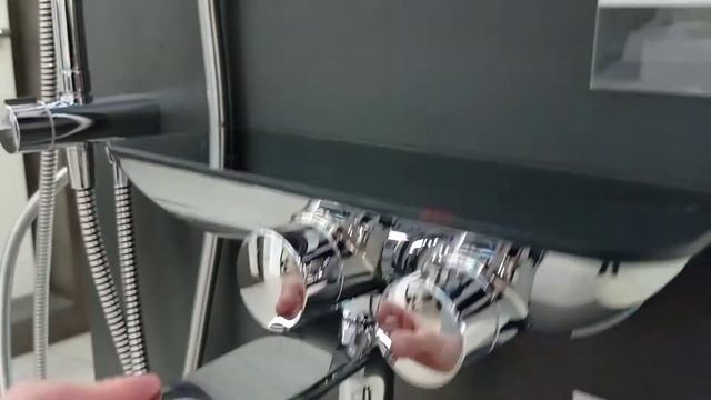 AM PM F50A70900 поворотный излив на ванну SENSATION F3040000 термостат смотреть онлайн