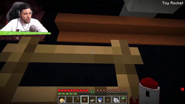 ONT TOURNE LA ROUE DES VETEMENT SUR MINECRAFT ! (C'est chaud) смотреть онлайн