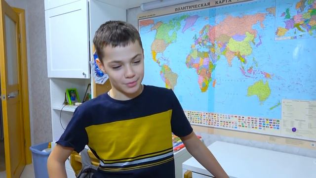 ФЁДОР продаёт СВОИ ИГPУШKИ! Что СЛУЧИЛОСЬ???? Фёдор М/FEDOR is selling HIS TOYS! What's happened??? смотреть онлайн