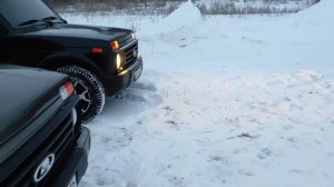 РАЗНИЦА СВЕТОДИОДНЫЕ ЛАМПЫ h4 от ОБЫЧНОГО ГАЛОГЕНА н4 на лада НИВА урбан