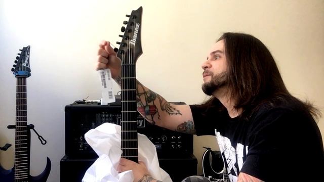 IBANEZ RGDIX6PB (UNBOXING) смотреть онлайн