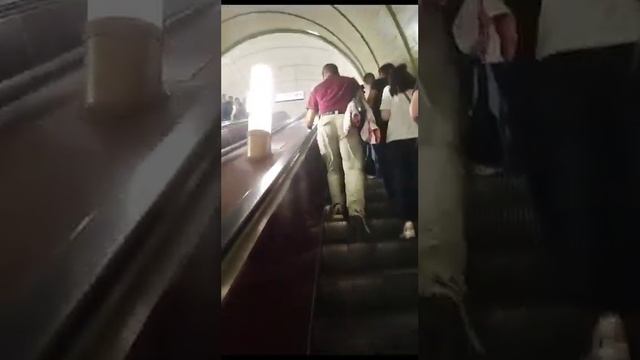 "Чеховская" станция метро серая ветка. Переход на Тверскую зелёную ветку метро смотреть онлайн